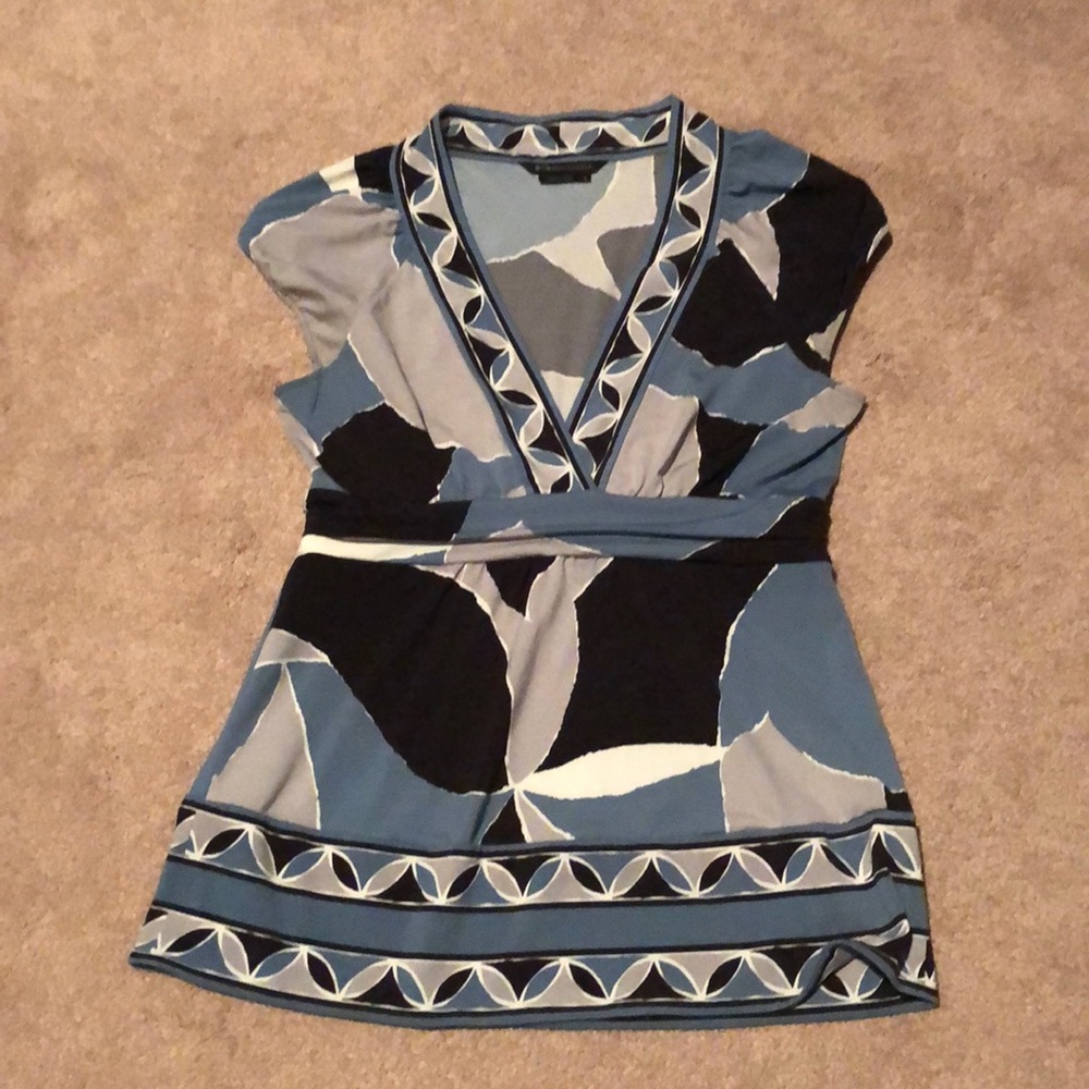 BCBG top